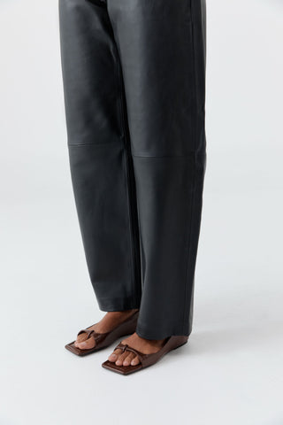 90s Square Toe Flat - Coffee