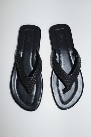 Lattice Weave Thong - Black