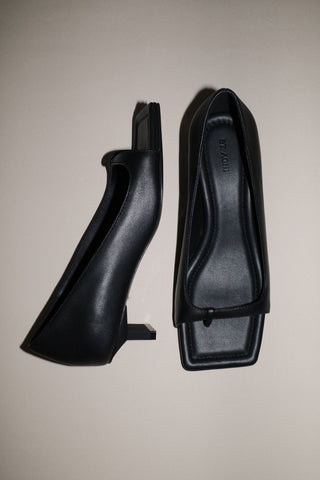 90s Square Toe Heel - Black