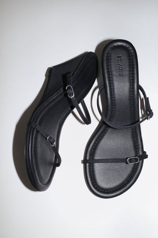 Petit Detail Wedge - Black