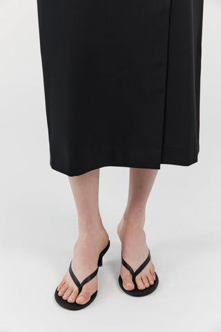 Ecru Thong Heel
