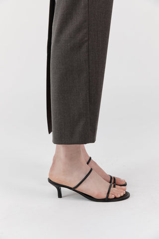 Minimal Strap Heel