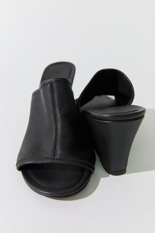 Bandeau Wedge