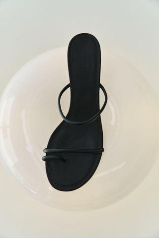 Minimal Strap Heel