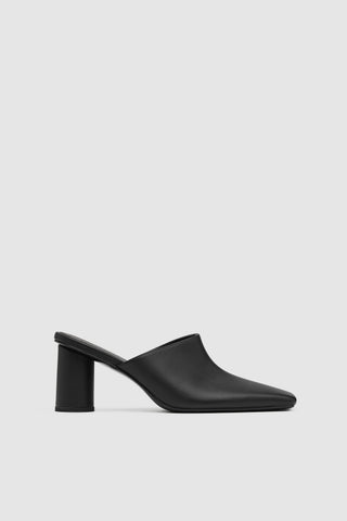 Clog Cylinder Heel