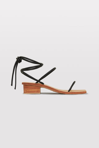 Perdu Sandal